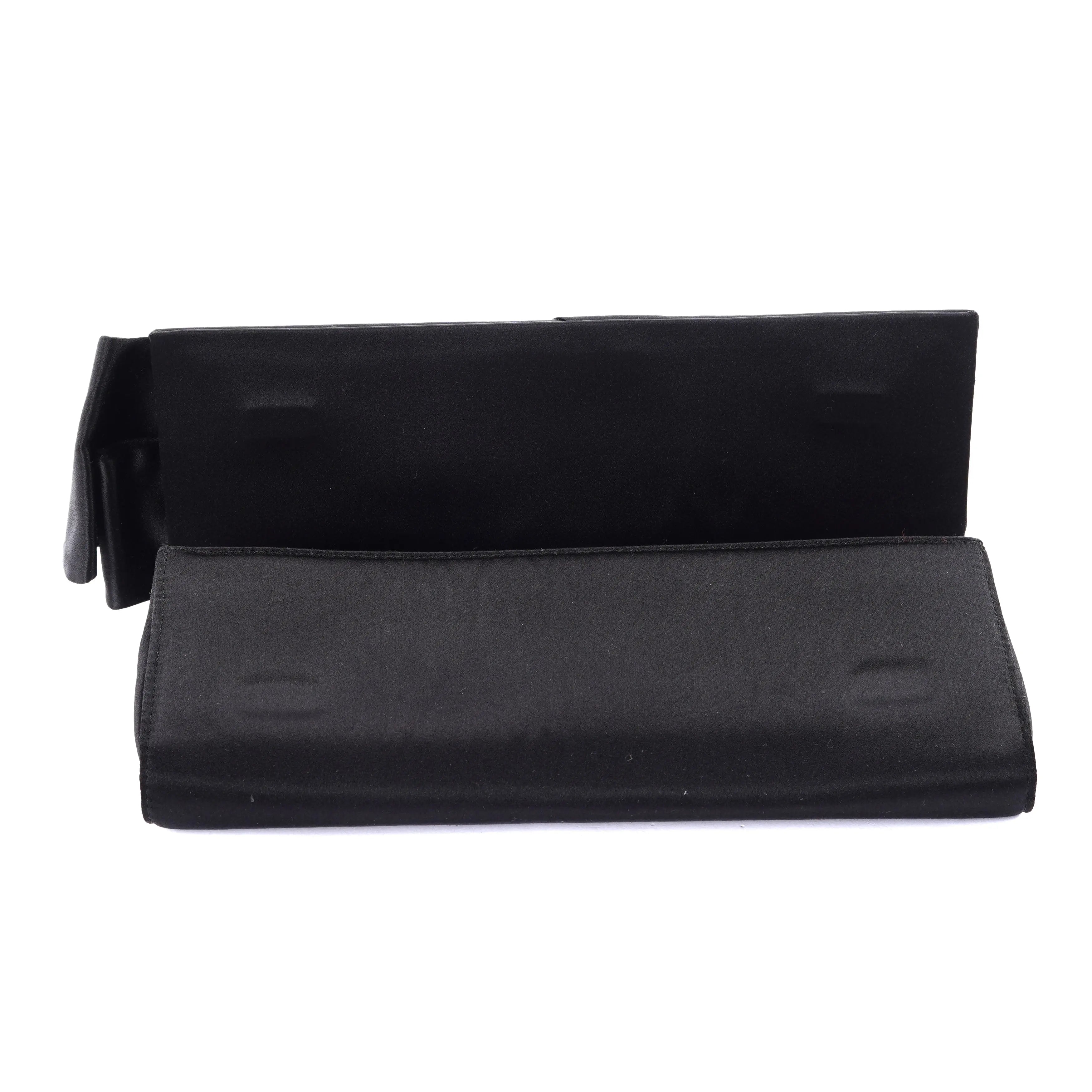 Clutch Anemone Black Christian Louboutin