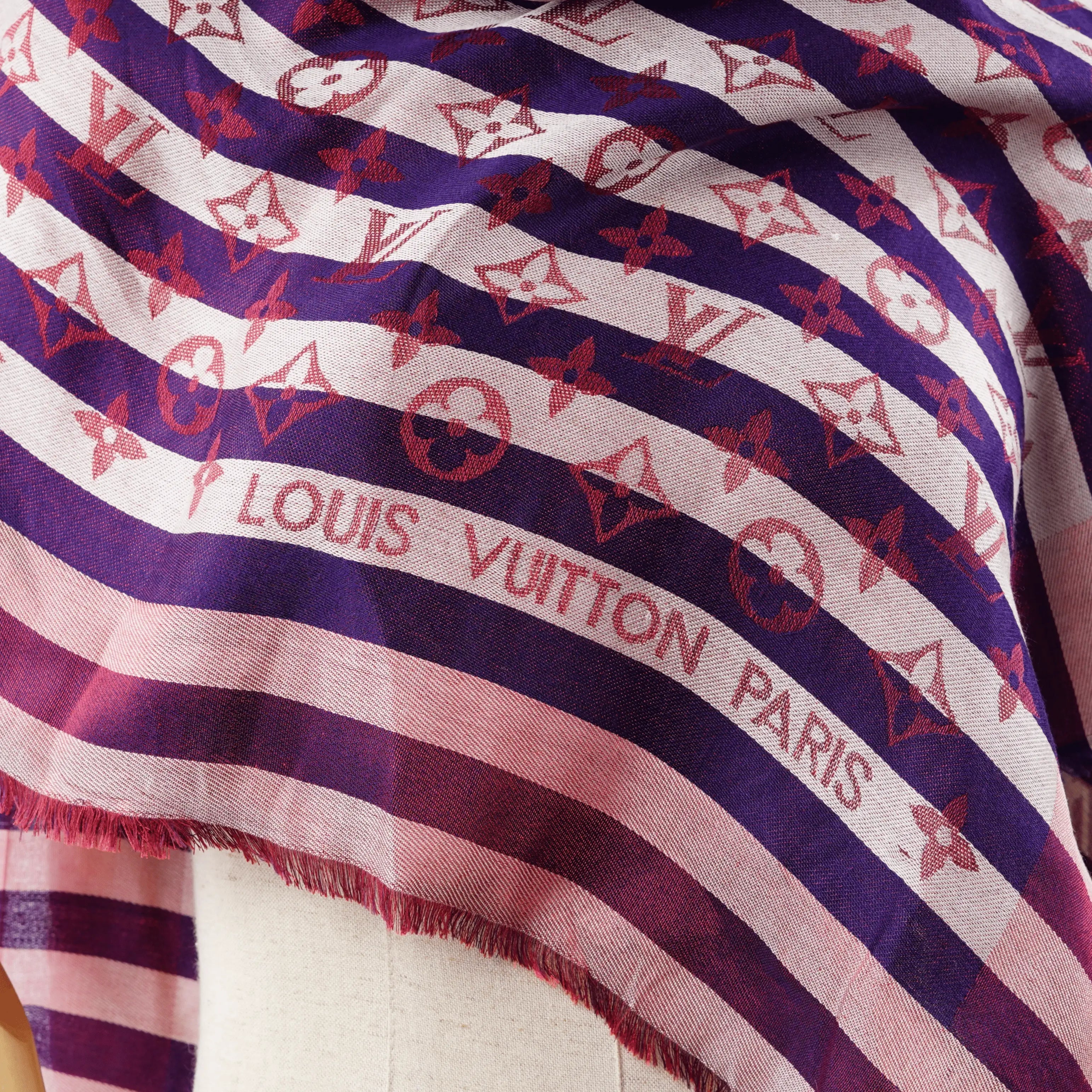Monogram Rayures Shawl Louis Vuitton