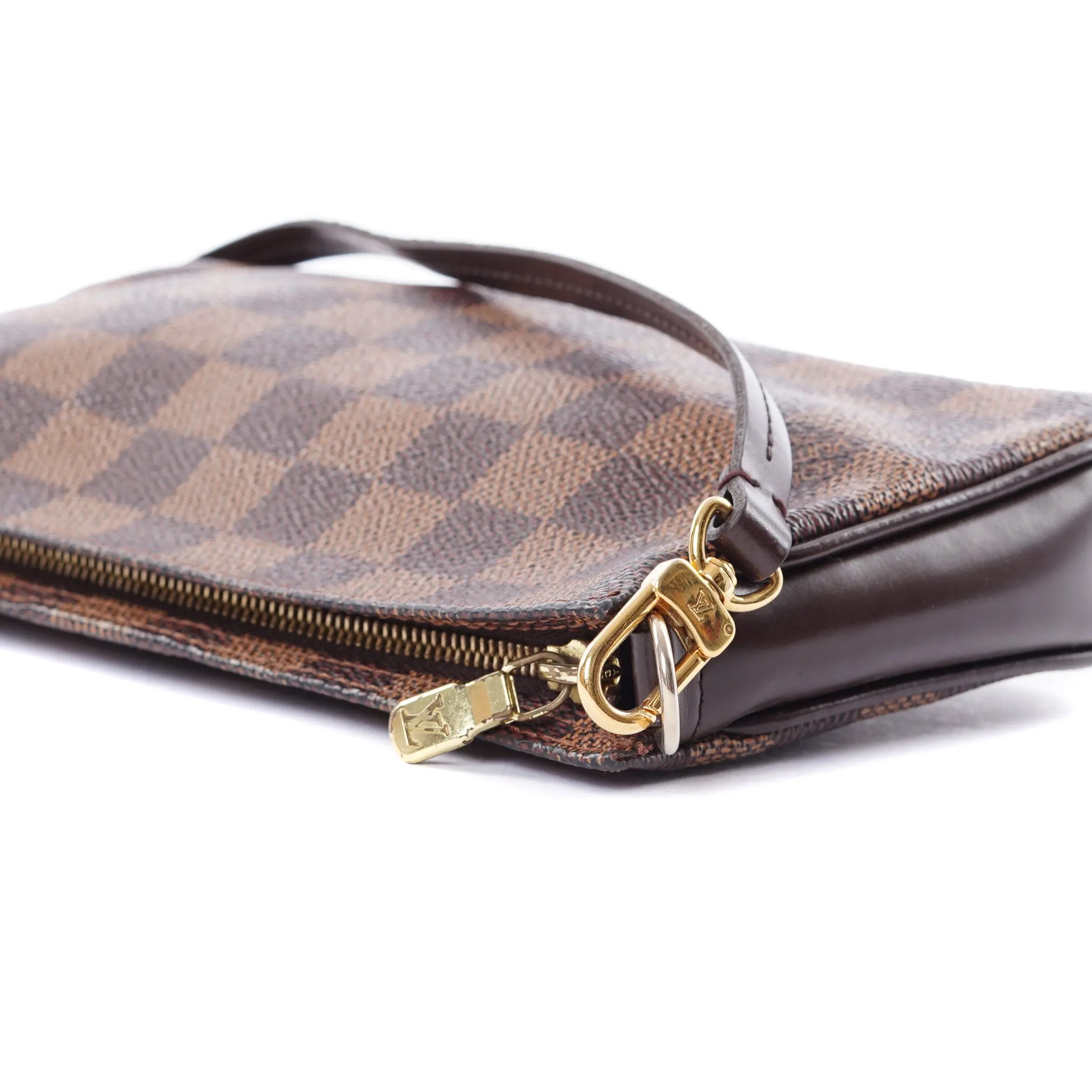 Navona Damier Louis Vuitton