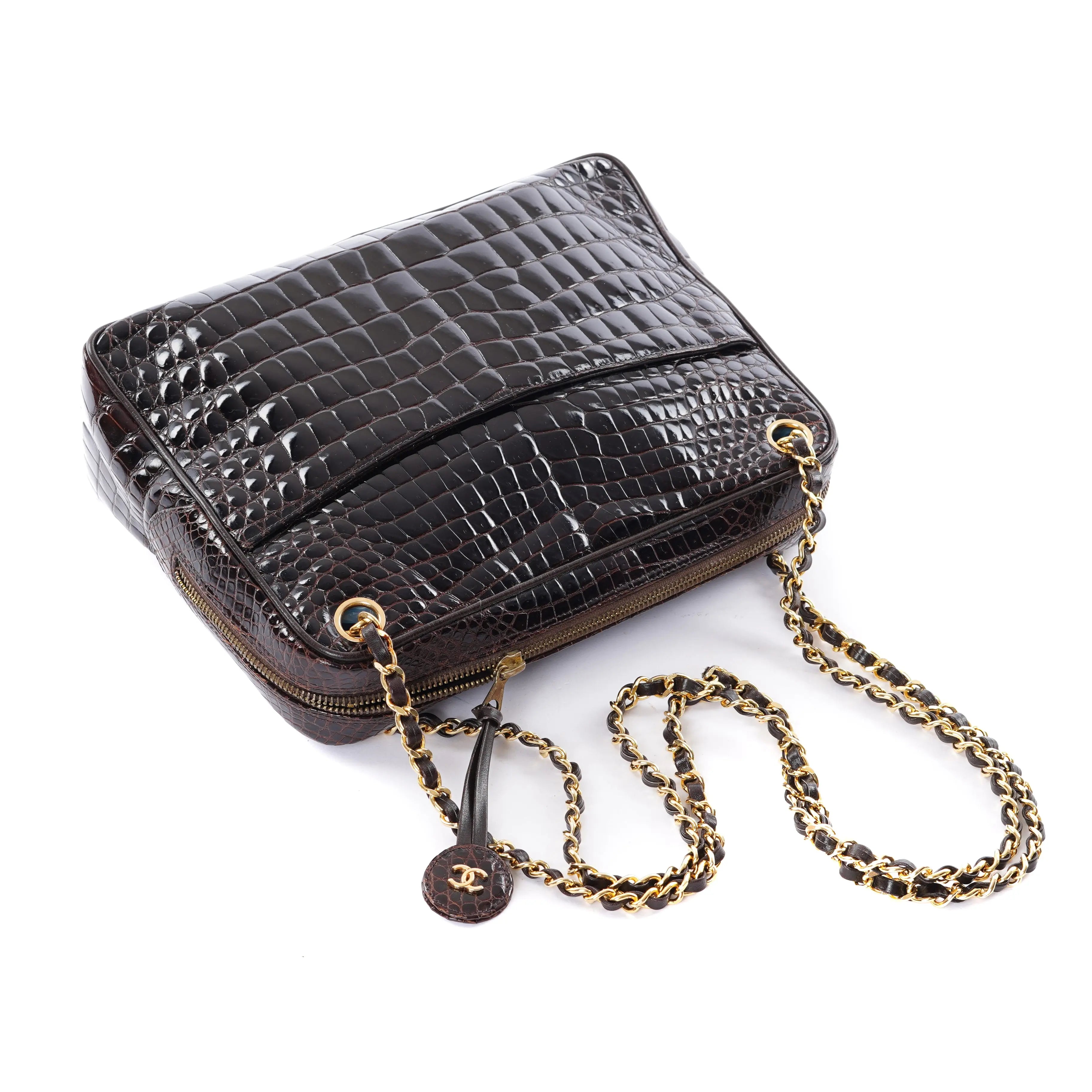 Camera Brown Alligator Chanel