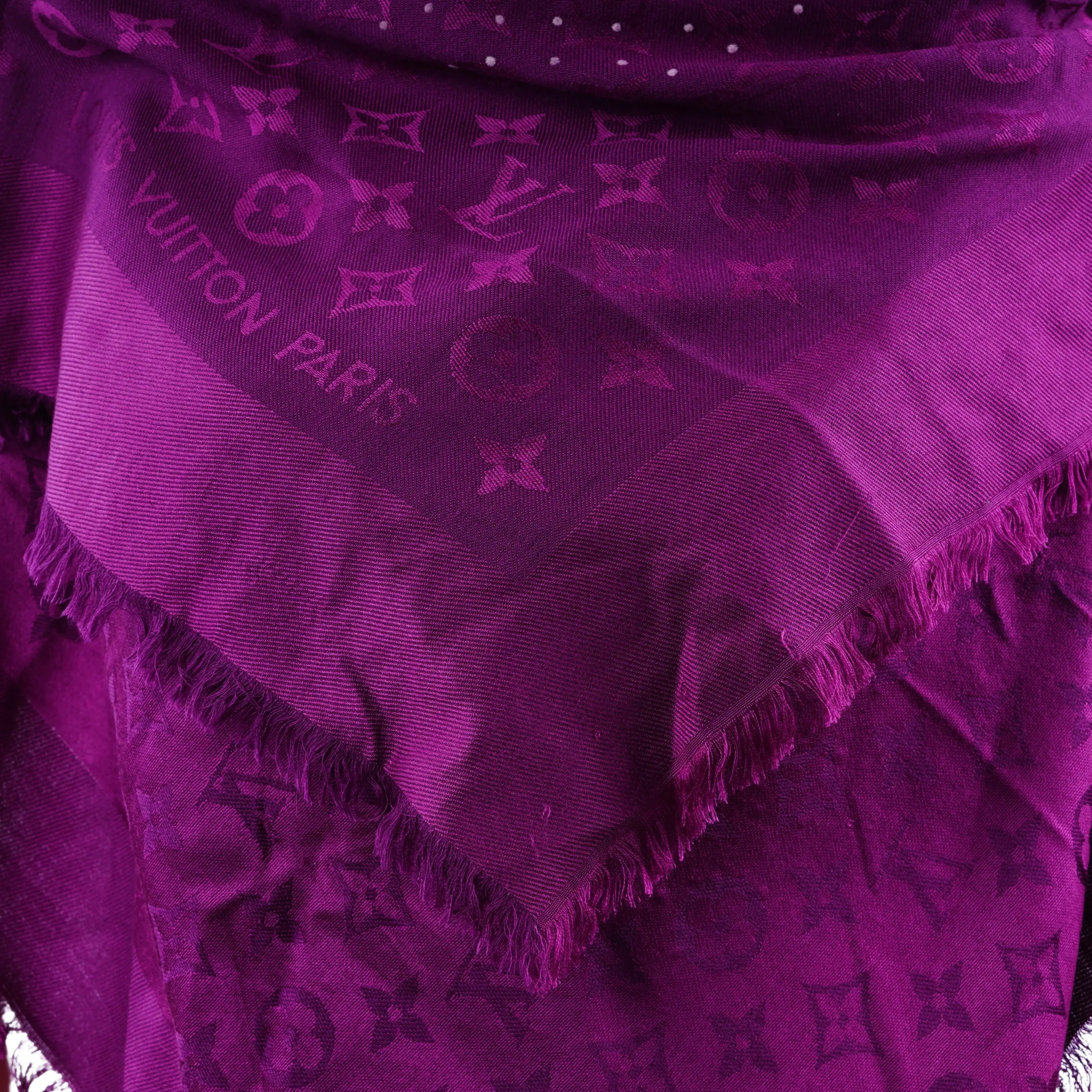 Pois Cassis Shawl Louis Vuitton